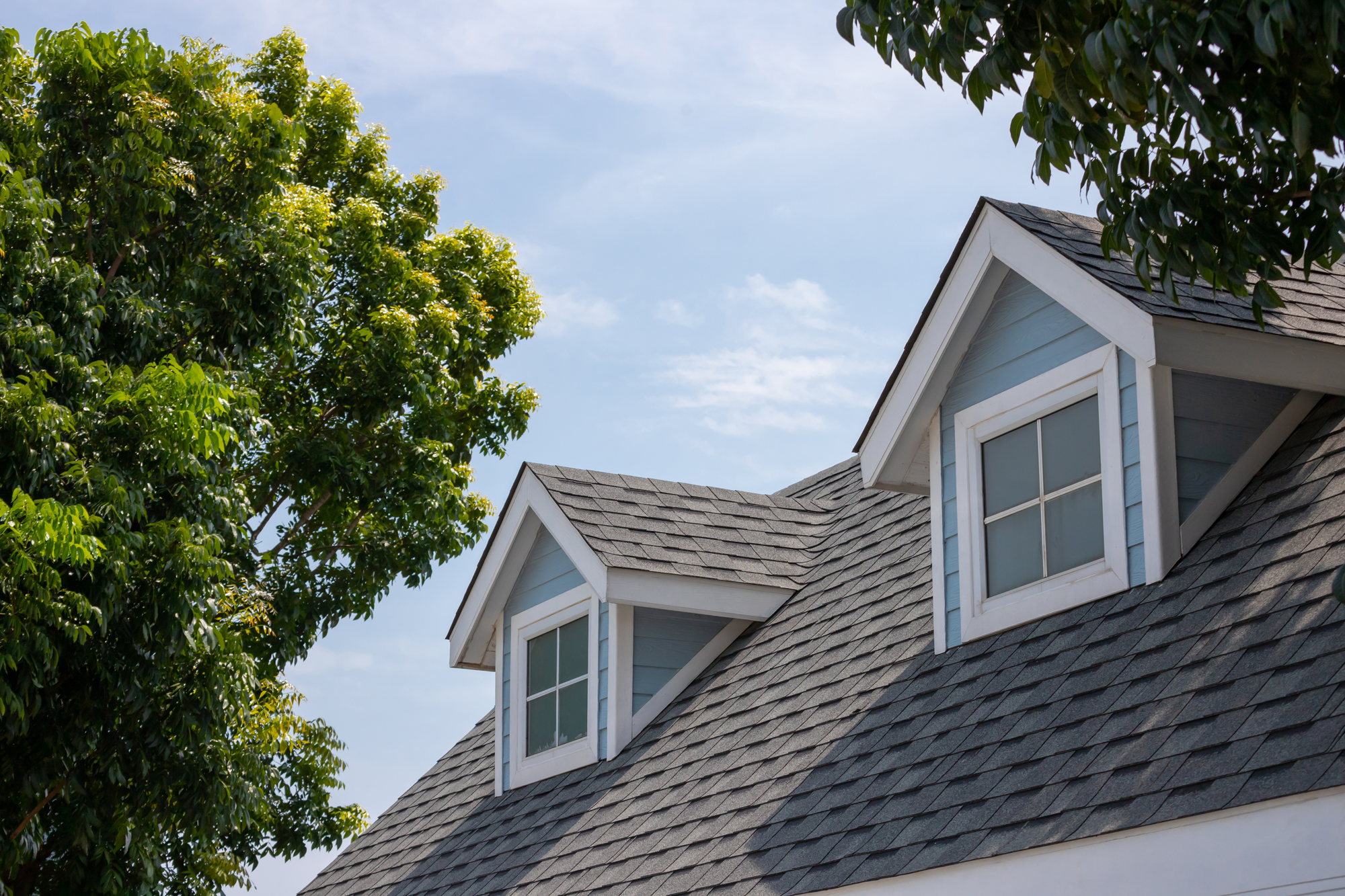 Grey shingle roof